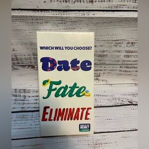 🎲 What Do You Meme? Date Fate Eliminate Party Card Game – Adults 17+
